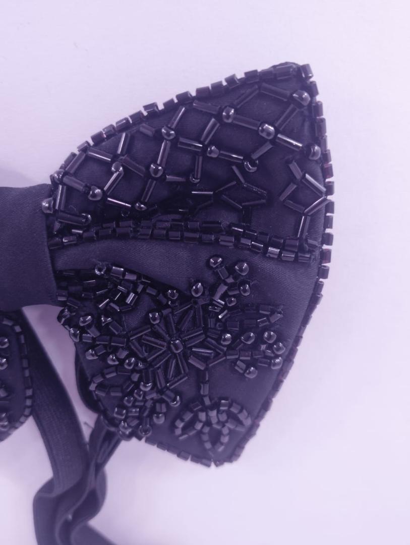 hand work bow tie black bass 005