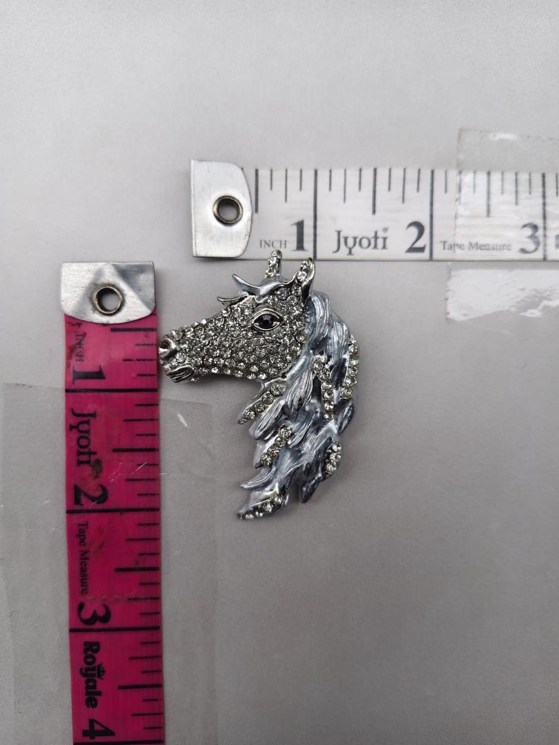 imported houes face  brooch sliver stone work  002