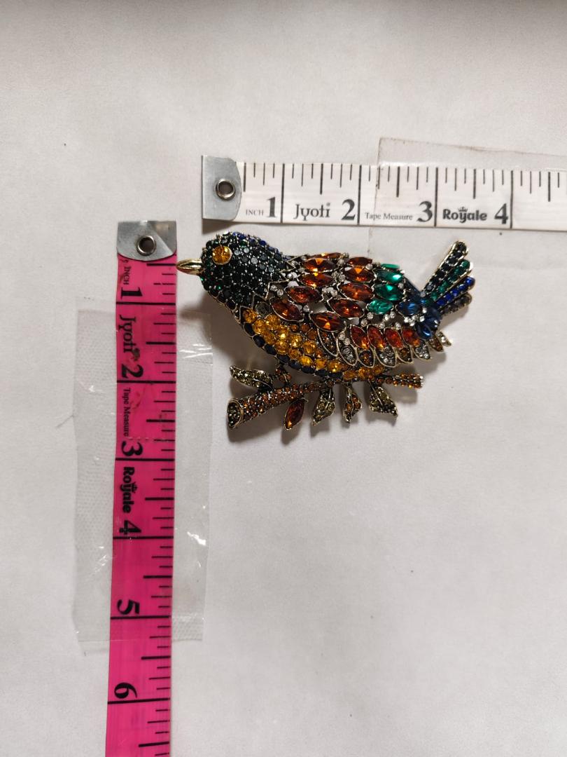 improted brooch multi color stone work  001